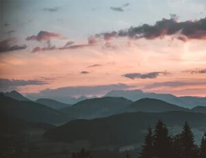 上海男篮客场击败贵州队,表现略显疲态